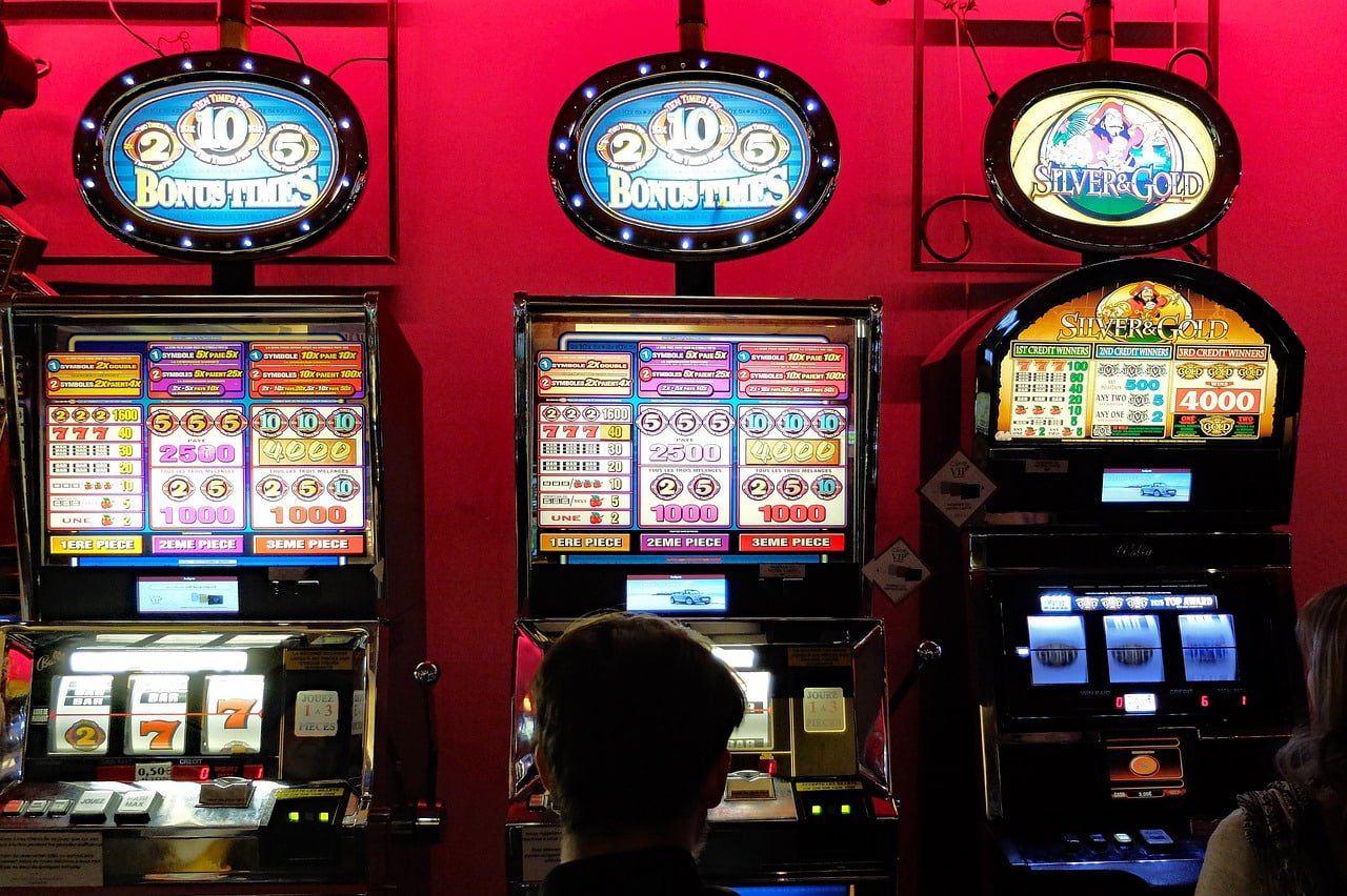 Pengalaman pengguna tiptop4d pada perangkat mobile lengkap dengan sportsbook dan casino